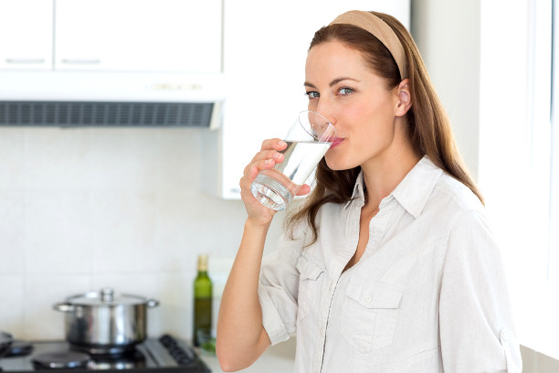 10 причин пить побольше воды каждый день